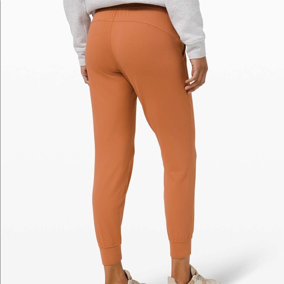 Ready to Rulu Jogger - Picture 2 of 8